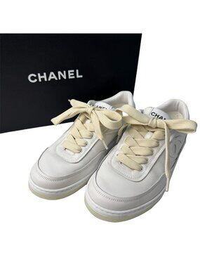 Chanel CC Logo Leather Sneakers